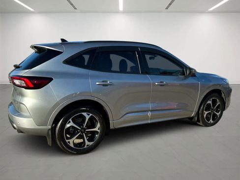 Used 2024 Ford Escape ST-Line Elite image 4