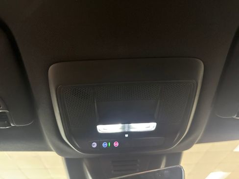 New 2026 Chevrolet Equinox EV RS w/ Convenience Package II FWD image 15