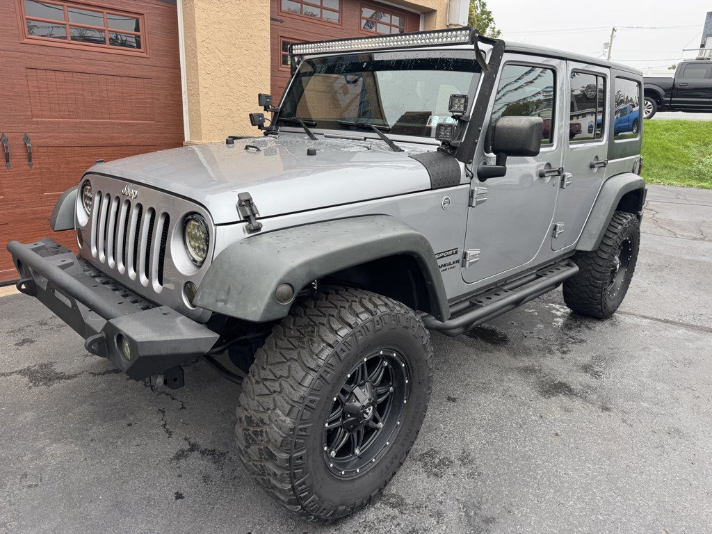 Used 2017 Jeep Wrangler Unlimited Sport w/ Quick Order Package 24S AWD/4WD image 2