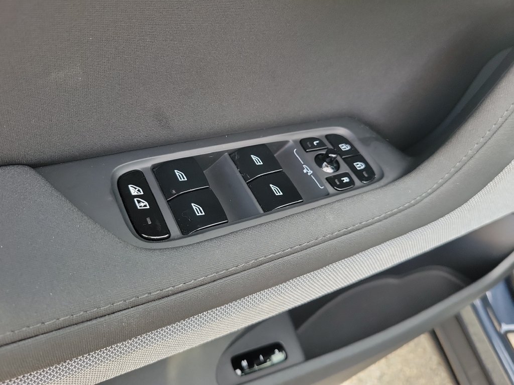 Used 2024 Polestar Polestar 2 AWD/4WD image 21