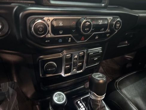 Used 2021 Jeep Wrangler Unlimited Sahara 4xe image 19