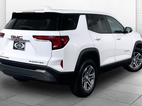 Used 2025 GMC Terrain Elevation AWD/4WD image 13