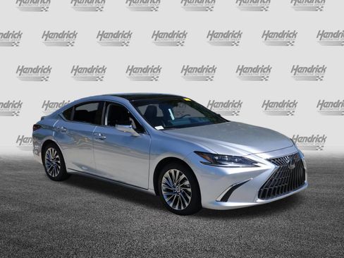 Used 2024 Lexus ES 350 Ultra Luxury w/ Accessory Package (Z2) FWD image 2