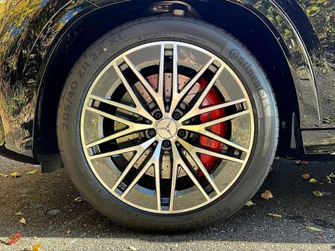 New 2026 Mercedes-Benz GLE 63 AMG S image 12