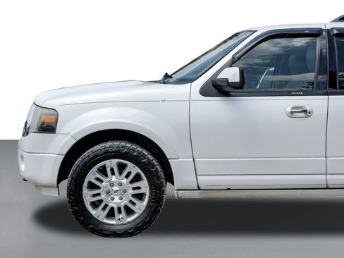 Used 2014 Ford Expedition EL Limited w/ Equipment Group 301A AWD/4WD image 10