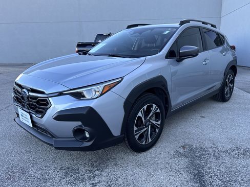 Used 2024 Subaru Crosstrek 2.0i Premium image 7