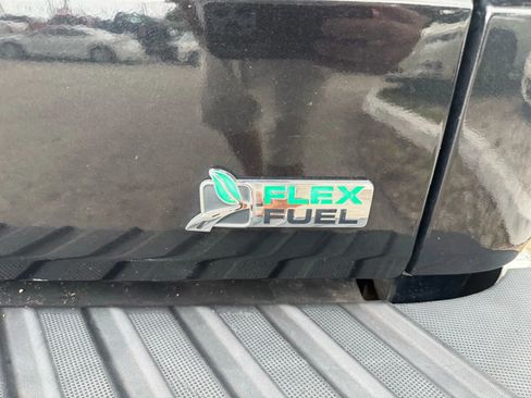 Used 2010 Ford F150 Lariat image 27