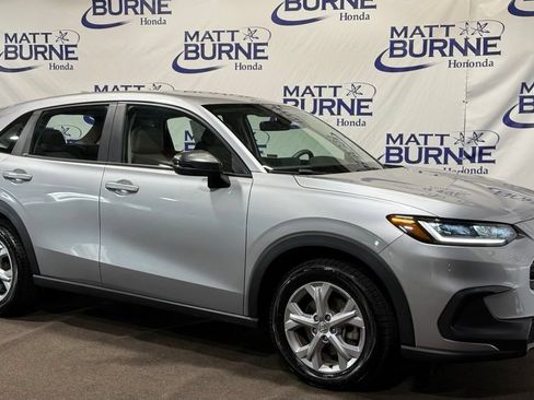 Used 2024 Honda HR-V LX image 1