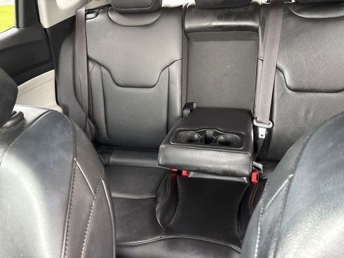 Used 2022 Jeep Compass Limited AWD/4WD image 27