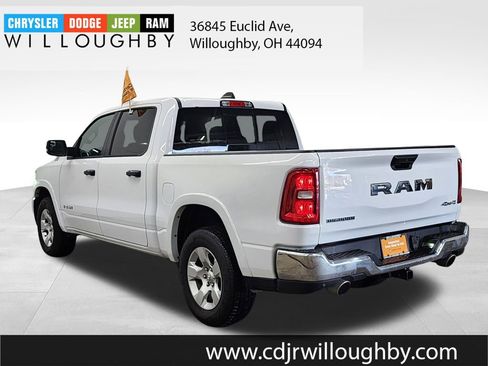 Used 2025 RAM 1500 Big Horn AWD/4WD image 6