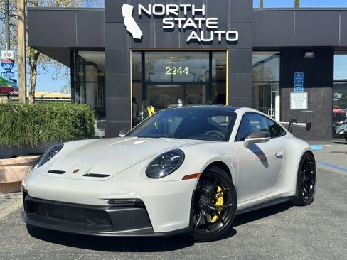 Used 2024 Porsche 911 GT3 image 2