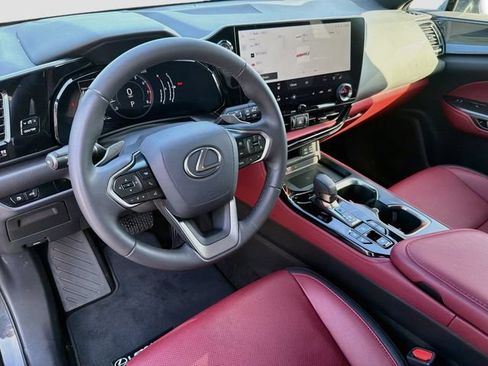 Used 2024 Lexus NX 350 AWD image 9