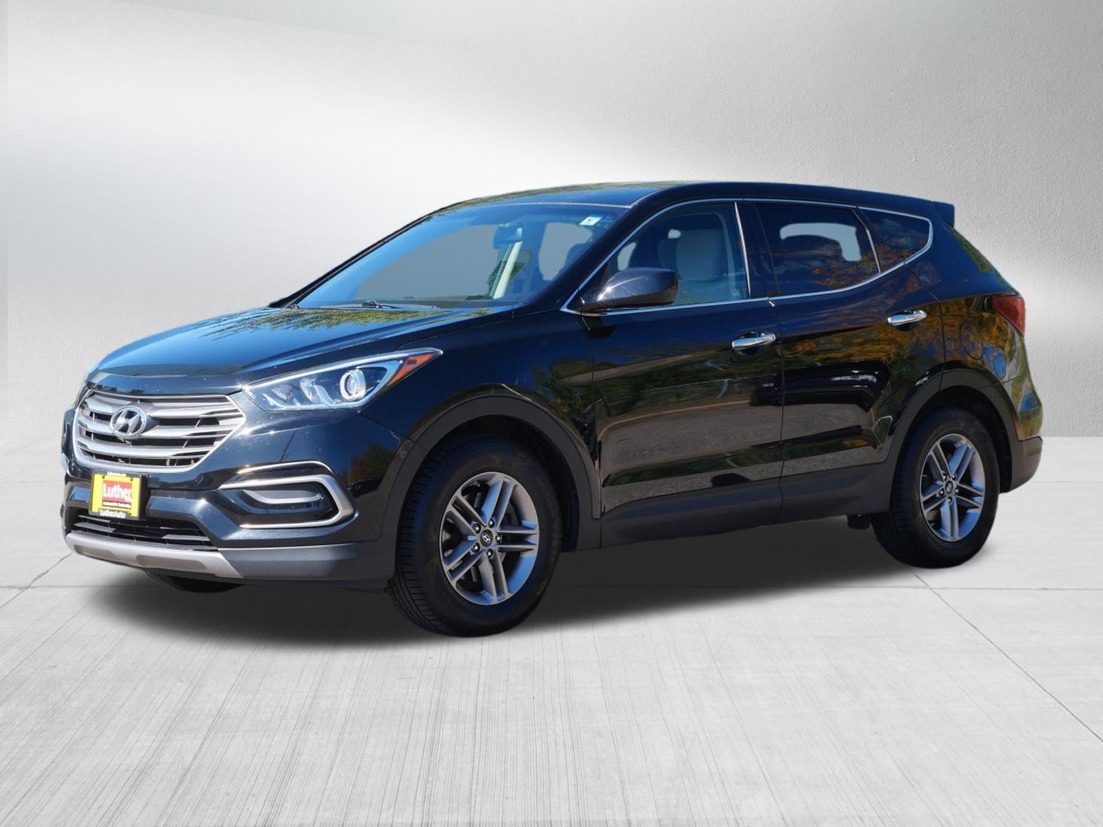 Used 2017 Hyundai Santa Fe Sport w/ Cargo Package AWD/4WD image 3