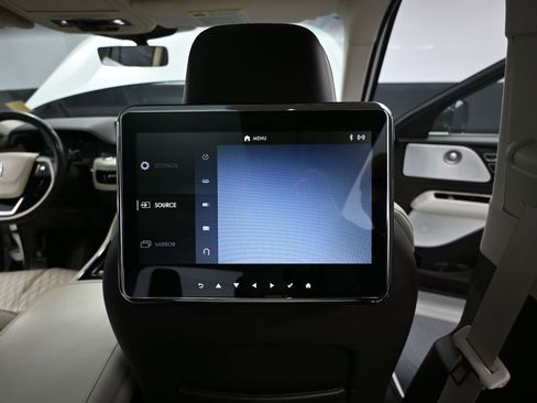 Used 2023 Lincoln Aviator Black Label w/ Dynamic Handling Package image 53