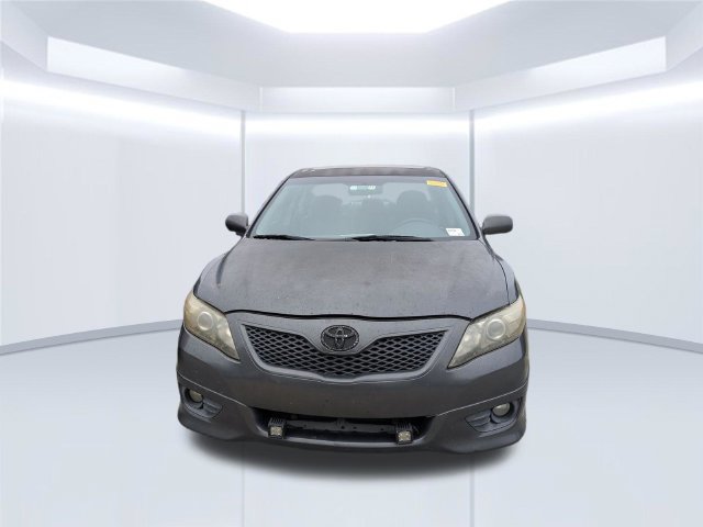 Used 2011 Toyota Camry SE w/ Sport Leather Pkg FWD image 4
