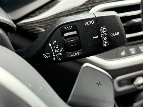 Used 2022 BMW X7 xDrive40i w/ M Sport Package image 50