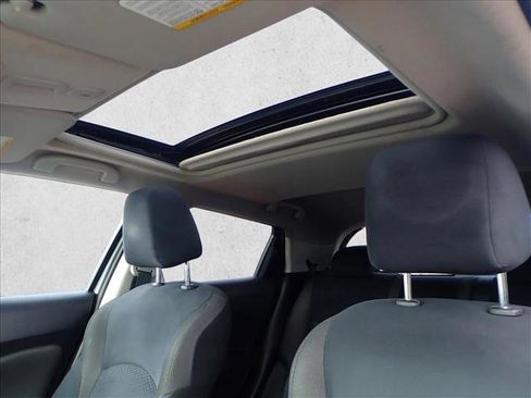 Used 2011 Nissan Juke SV w/ Chrome Pkg image 12