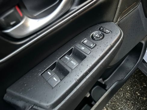 Used 2021 Honda CR-V Touring image 19