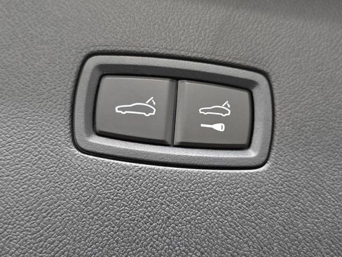 New 2026 Porsche Cayenne S AWD/4WD image 32