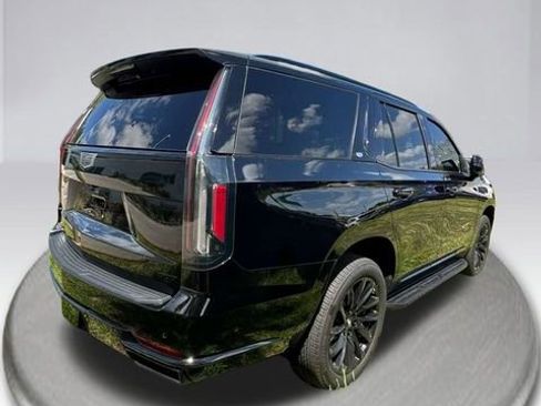 Used 2024 Cadillac Escalade Sport Platinum w/ LPO, ONYX Package AWD/4WD image 9