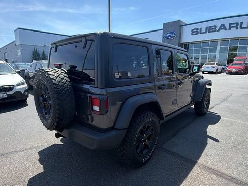 Used 2022 Jeep Wrangler Unlimited Sport AWD/4WD image 4
