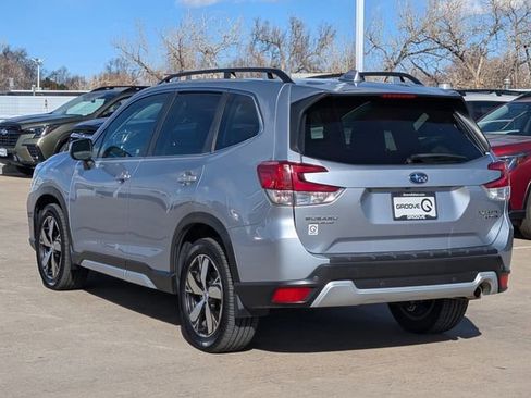 Used 2020 Subaru Forester Touring image 5