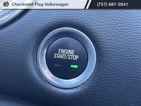 Used 2024 Chevrolet Malibu LT image 38