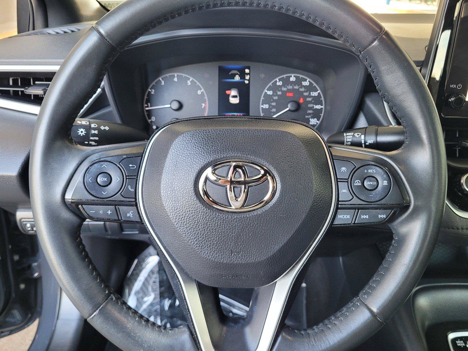 Used 2023 Toyota Corolla SE w/ SE Premium Package FWD image 30