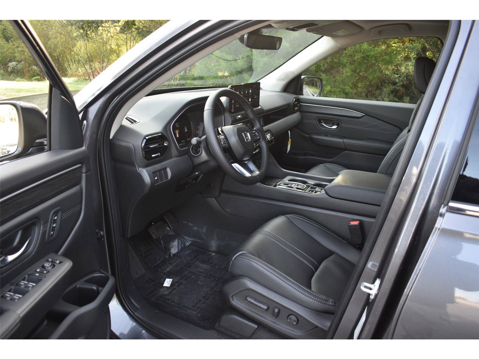 New 2026 Honda Pilot Touring image 28