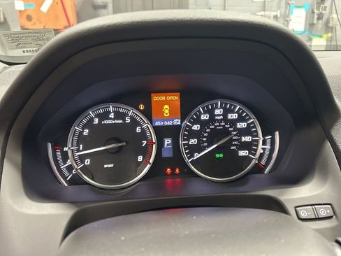 Used 2017 Acura TLX V6 image 14