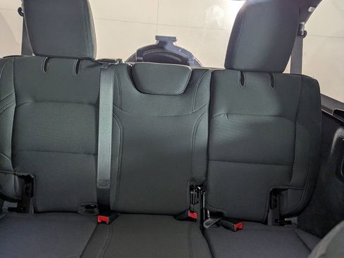 Certified 2022 Jeep Wrangler Unlimited Sport image 22