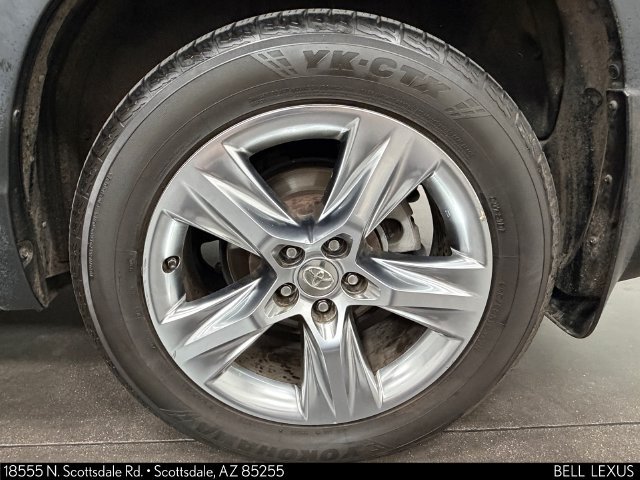 Used 2015 Toyota Highlander Limited Platinum AWD/4WD image 9