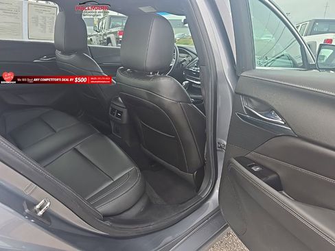 Used 2022 Cadillac CT4 Luxury w/ Cold Weather Package image 20