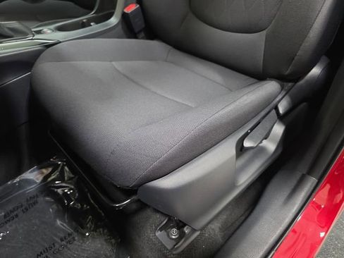 Used 2023 Toyota Corolla Cross LE w/ Moonroof Package AWD/4WD image 24