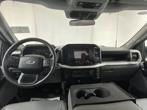 Used 2023 Ford F150 XL w/ Trailer Tow Package image 11