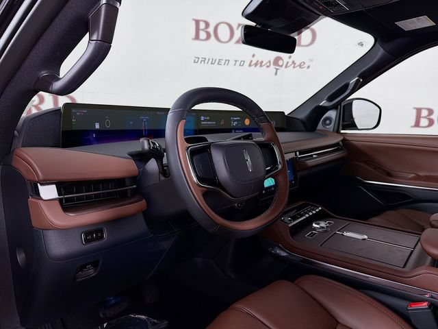 New 2026 Lincoln Navigator Reserve AWD/4WD image 9
