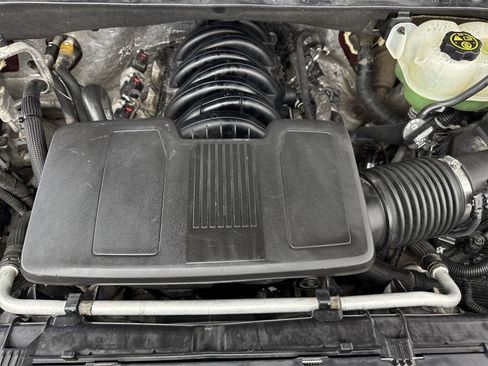 Used 2019 GMC Sierra 1500 SLT image 50