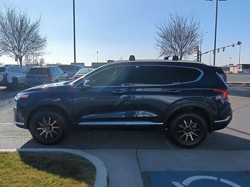 Used 2022 Hyundai Santa Fe Limited image 9