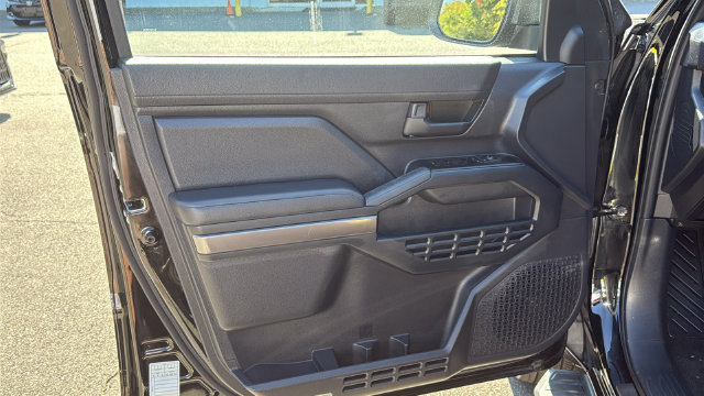 Certified 2025 Toyota 4Runner SR5 AWD/4WD image 9