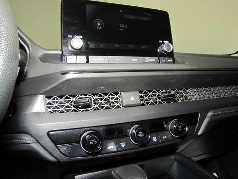 Certified 2024 Honda Accord LX image 7