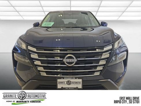Used 2026 Nissan Rogue SV AWD/4WD image 9