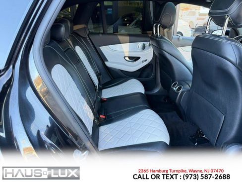Used 2019 Mercedes-Benz GLC 43 AMG 4MATIC image 21