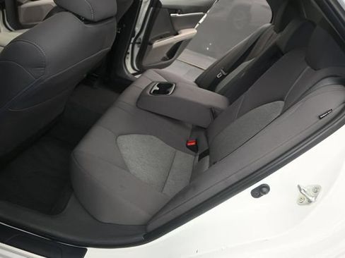 Used 2023 Toyota Camry LE FWD image 15