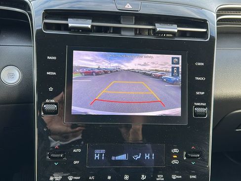 Used 2022 Hyundai Tucson SEL image 17