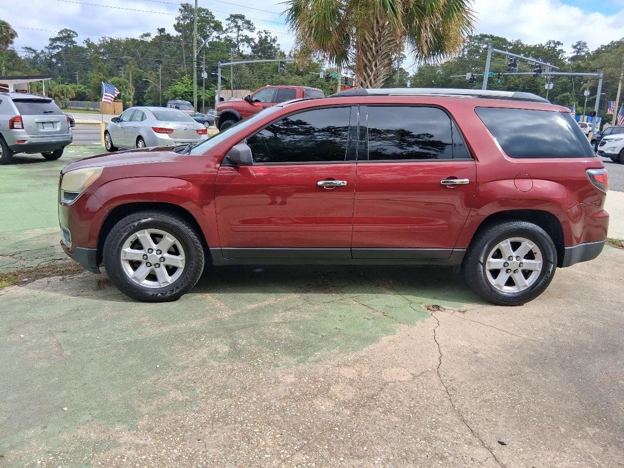 Used 2016 GMC Acadia SLE FWD image 2