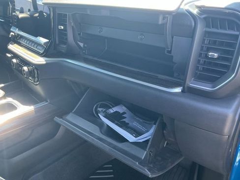 Used 2022 Chevrolet Silverado 1500 LT Trail Boss w/ LT Trail Boss Premium Package image 27