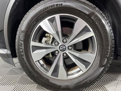 Used 2024 Nissan Murano SV image 12