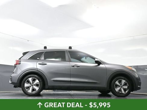 Used 2018 Kia Niro LX FWD image 48