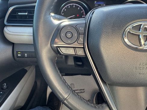 Used 2022 Toyota Camry SE image 23