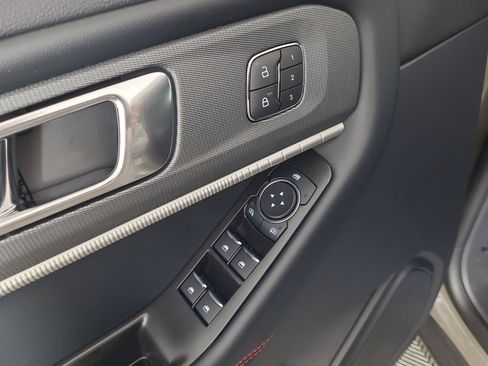 New 2026 Ford Explorer ST-Line w/ ST-Line Street Pack AWD/4WD image 19
